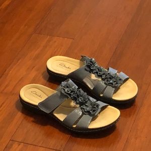 Clarks Women's LAURIEANN JUDI SANDAL Blue Collection Sandals